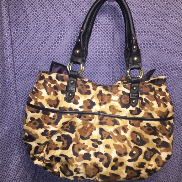 Rampage’s Camo Ruffle Hobo - Picture 4 of 7
